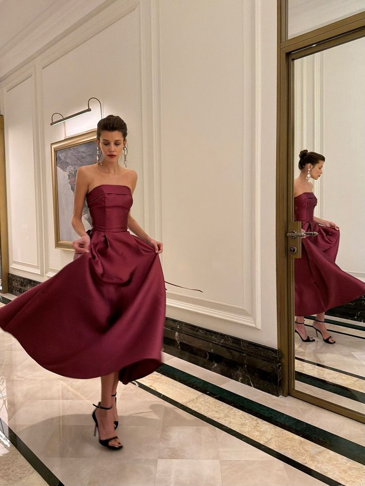 Classy Burgundy A-Line Strapless Satin Dress Prom Dress Evening Dress L528