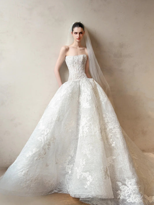 Princess Ivory Tulle Wedding Dress Strapless Ball Gown Lace Appliques Ballroom Wedding Dress L560
