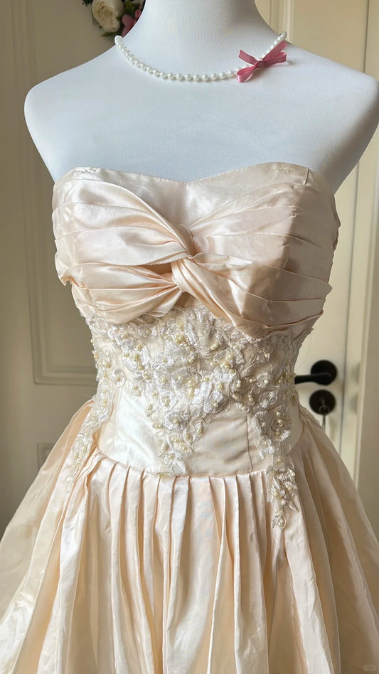Pretty Champagne A-line Strapless Appliques Beaded Ruched Satin Dress Homecoming Dress L571