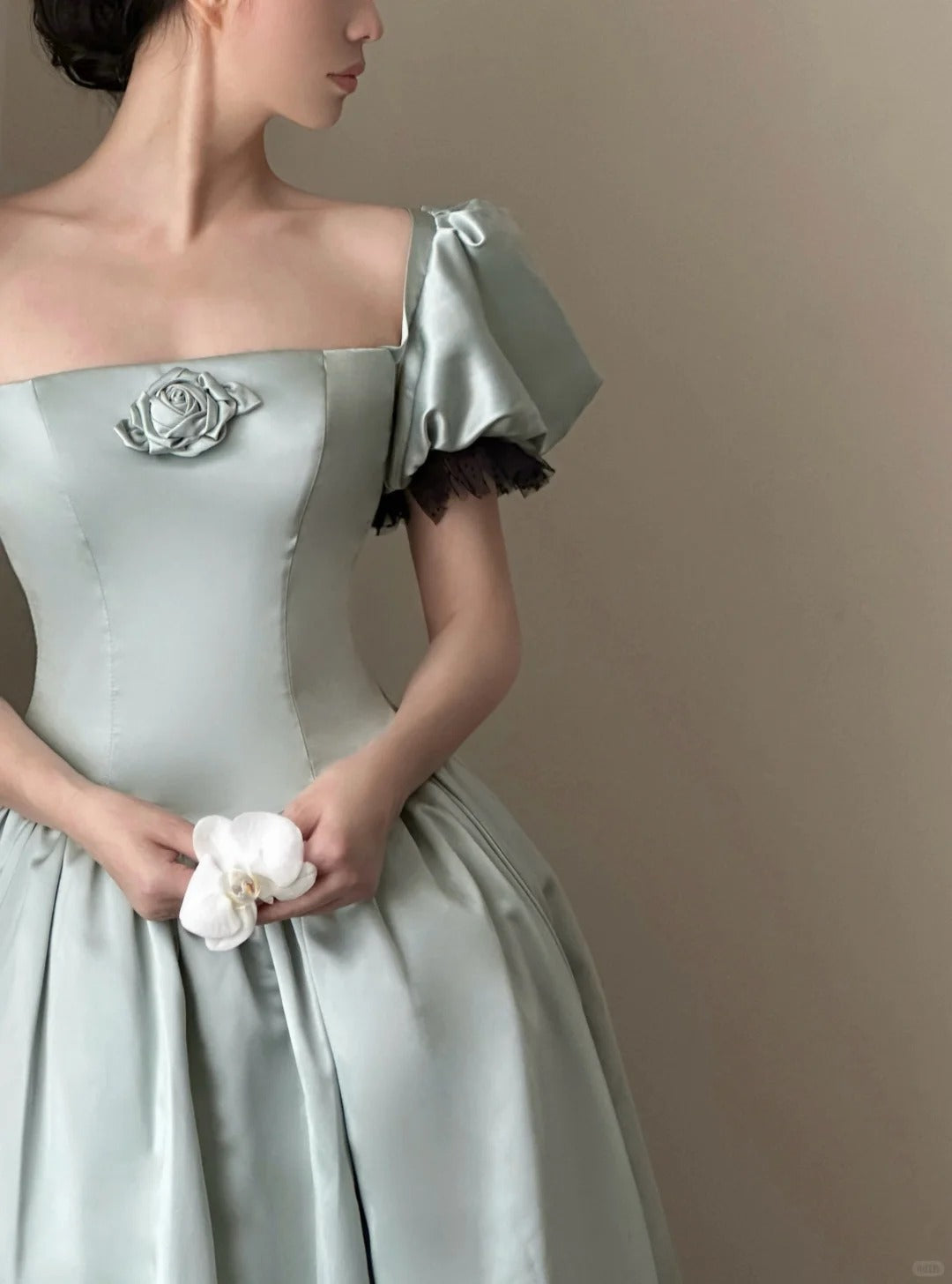 Elegant Mint Green Ball Gown Square Puff Sleeves Handmade Flower Satin Quinceanera Dress 16 L89