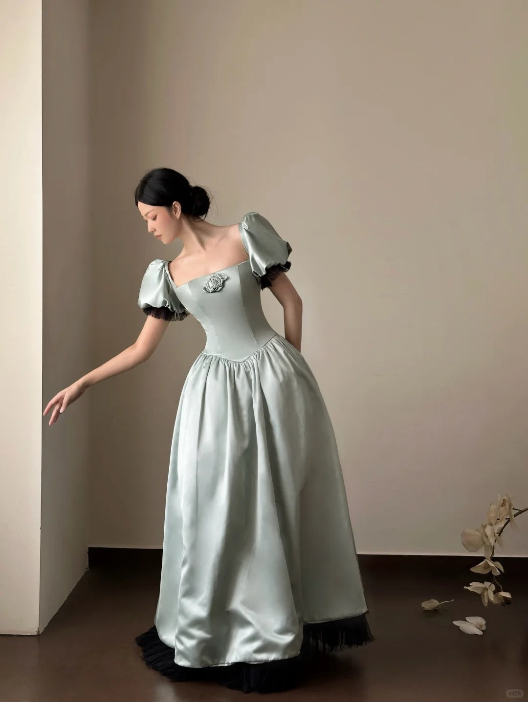 Elegant Mint Green Ball Gown Square Puff Sleeves Handmade Flower Satin Quinceanera Dress 16 L89