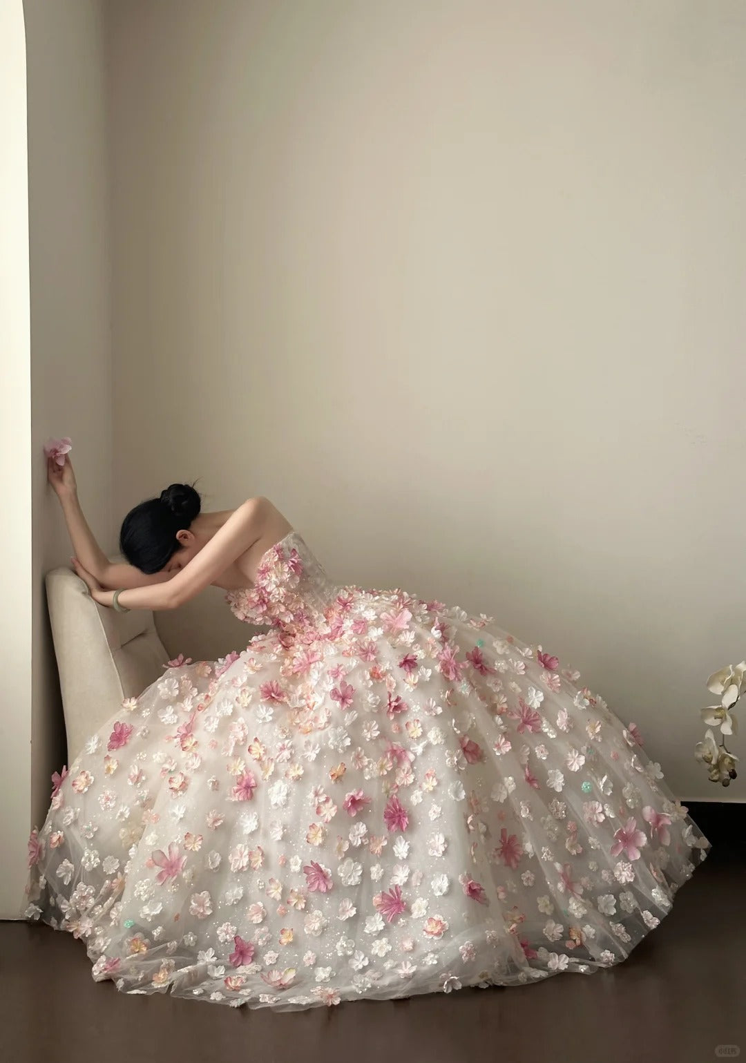 Dreamy Ivory Ball Gown Off-The-Shoulder Floral Appliques Tulle Dress Quinceanera Dress 16 L90