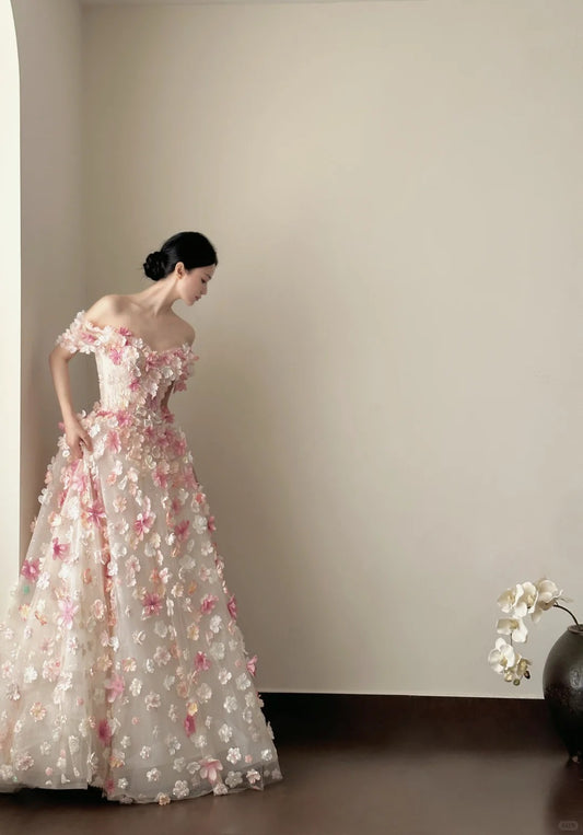 Dreamy Ivory Ball Gown Off-The-Shoulder Floral Appliques Tulle Dress Quinceanera Dress 16 L90
