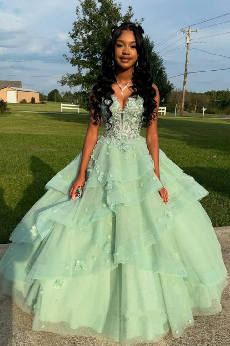 Pretty Mint Green Tulle Ball Gown Sweetheart Appliques Ruffles Prom Quinceanera Dress M044
