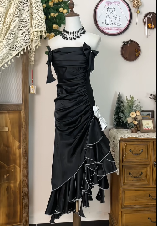 Noble Strapless Fold Shealth Mermaid Prom Dress Evening Dress with Bowknot D1752