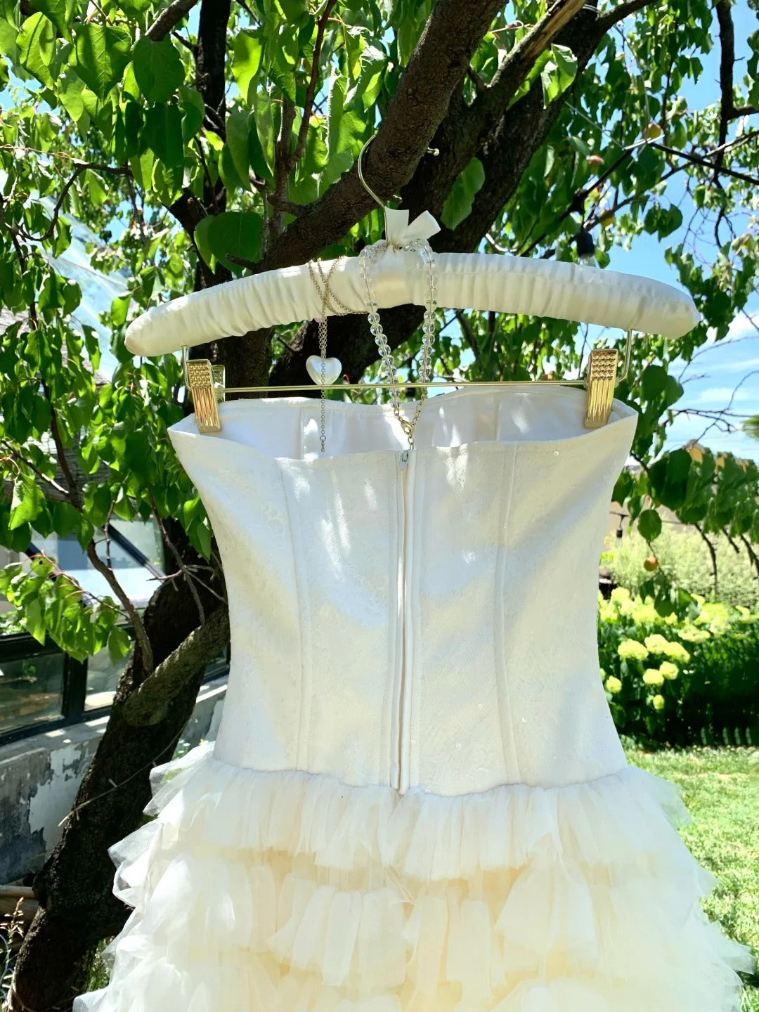 Pretty Bateau Sleeveless A  Line Feather Flower Tiered Tulle Long Homecoming Dress Birthday Outfits   D1780