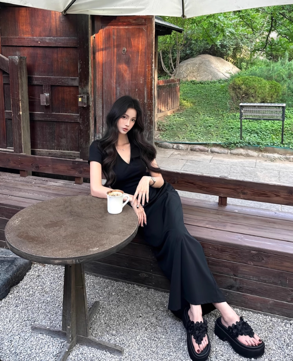 Elegant V-Neckline Sheath Short Sleeves Pleated Ankle Length Dress Party Dress Women Dress Summer Dress D1789