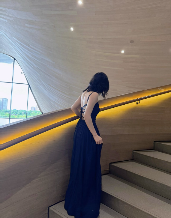 Beach Vacation Spaghetti Straps Backless Lace-up Pleated Long Dress High - Slit Skirt Dress Women Summer Dress   D1848