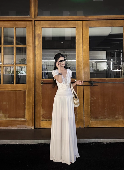 Elegant Lace V-neck Pleated Slim Fit Long Skirt Women Summer Dress Dating Dress   D1851