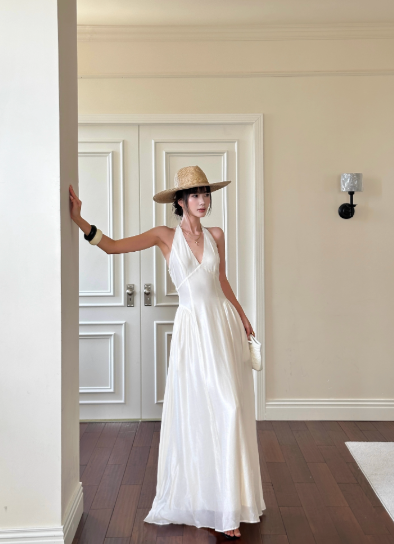 Elegant A Line Halter Lace-up with Bowknot Fold Tiered Long Skirt Women Summer Dress  D1857