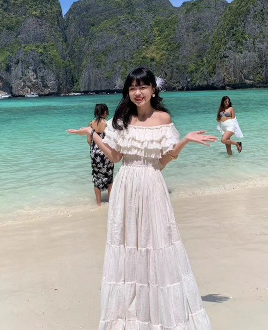 Pretty Off-the-shoulder Ruffle Pleated Beach Vacation Seaside Dress Women Summer Maxi Dress D1863