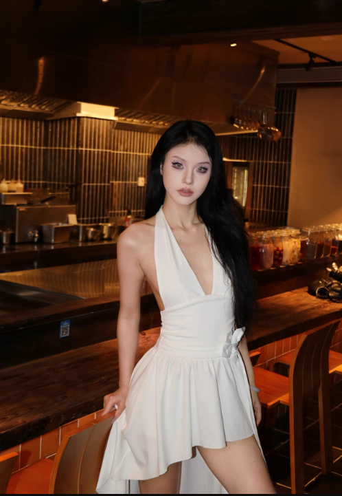 French V-neck Halter Pleated Hi-lo Women Summer Dress Vacation Seaside Dress D1882