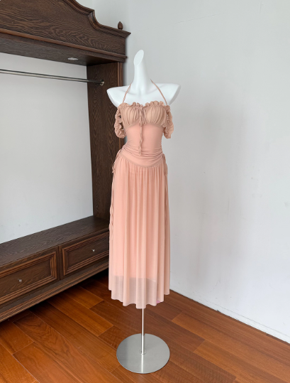 Elegant Stpaghetti Straps Pleated Tulle Long Summer Seaside Dress Women Date Dress  D1904