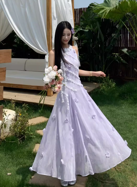 Elegant Halter Lace Flower Long Women Dress Dating Dress Summer Seaside Dress  D1919