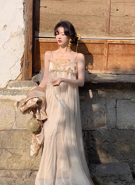 Retro Chinese Style Spaghetti Straps Embroidered Pleated Tulle Maxi Dress Women Summer Seaside Dress D2004