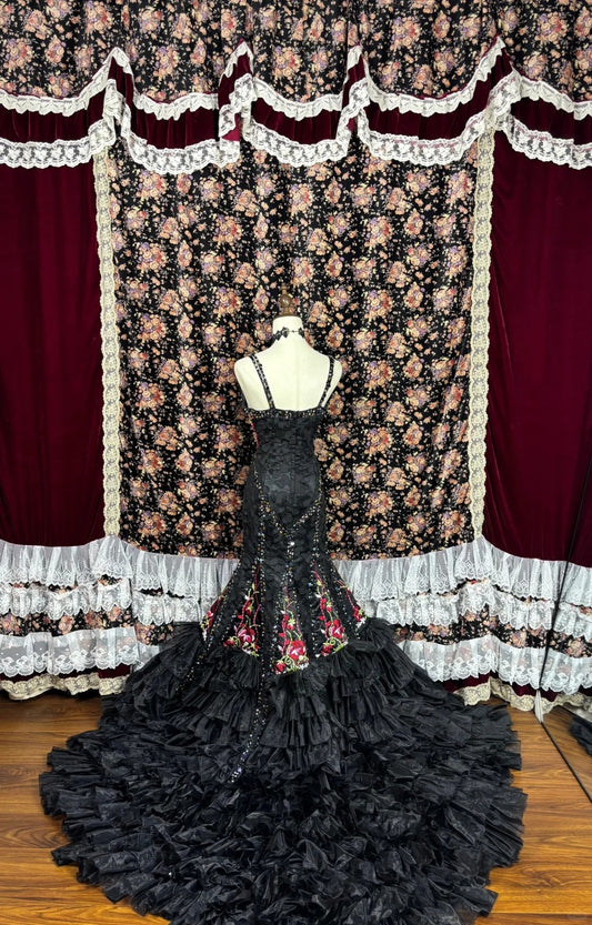 Sexy Spaghetti Straps Embroidered Flower Sequins Beading Pleated Tulle Prom Dress Queen Dress Evening Dance D2009