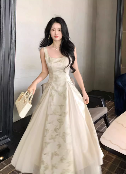 Pretty A Line Square Neck Embroidered Buttlefly Pleated Maxi Dress Women Summer Date Dress  D2015