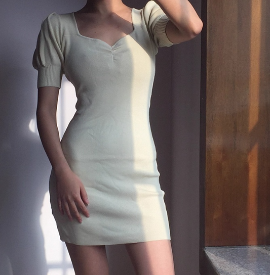 Minimalist Square Neckline Pruffed Sleeves Short Skirt Women Teenage Girl Summer Dress Vacation Date Dress D2105