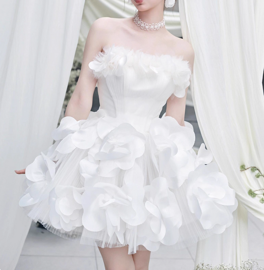 Beauty White Strapless Short Prom Dress Back to School Outfits Homecoming Dress Quinceanera Dress Party Dress  D2195