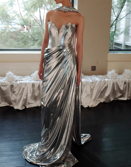 Charming Sweeheart Neckline Pleated Floor Length Promm Dress Evening Dress Wedding Dress     D2202