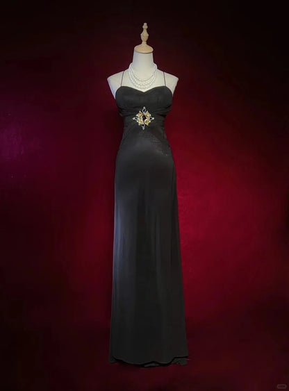 Elegant Black Prom Dress Spaghetti Straps Backless Crystal Gala Dress Evening Dress Dancing Dress     D2249