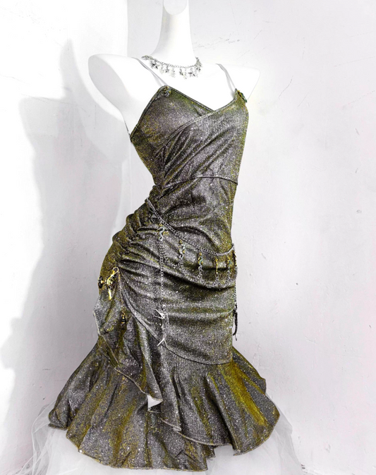 Gorgeous Homecoming Dress Tight Spaghetti Straps Pleated Ruffle Short Prom Dress Party Dress Cocktail Dress Birthday Outfits  D2288