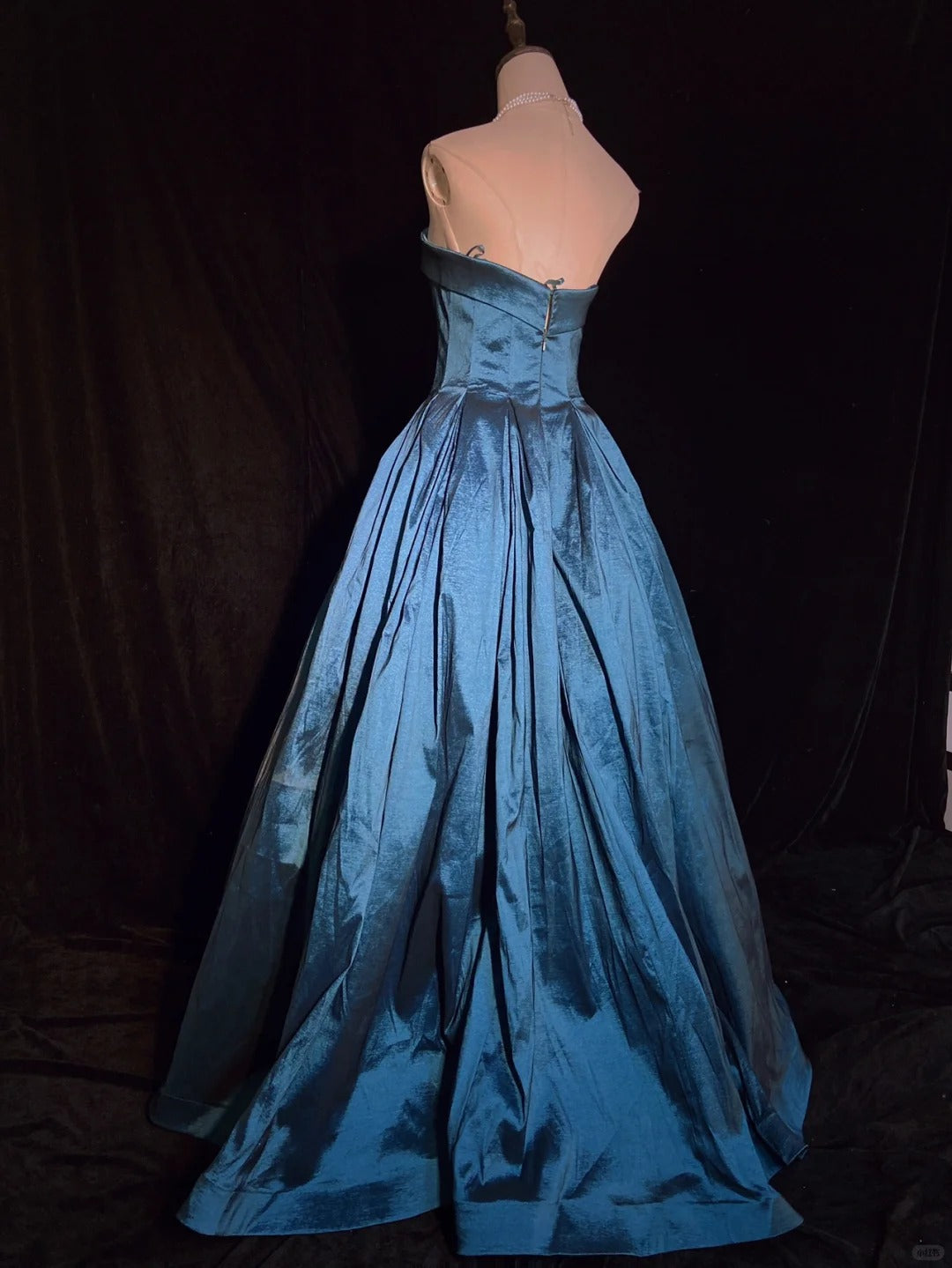 Formal Prom Gown Sweetheart Pleated Evening Dress Gala Dress Customized Dresses Business Dinner Dress D2301