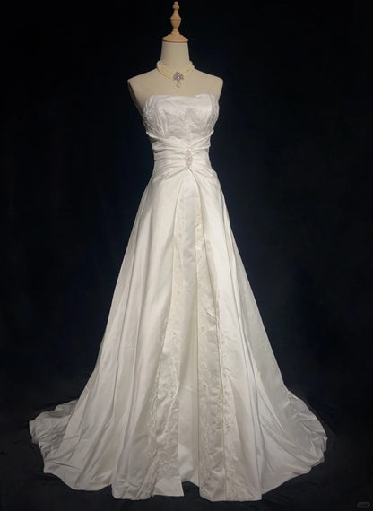 Elegant Prom Dress Strapless Pleated Beading Prom Gown Evening Dress Business Dinner Dress Gala Dress D2341