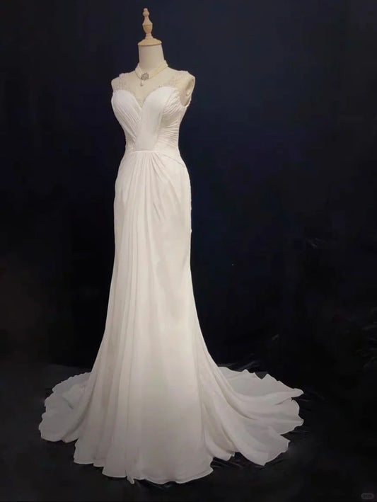 Elegant Prom Dress White Pleated Crystal Prom Gown Evening Dress Gala Dress Business Dinner Dress   D2347