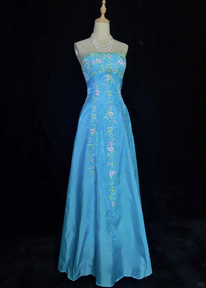 Sweet Prom Dress A Line Strapless Embriodered Prom Gown Gala Dress Party Dress Evening Dress Princess Dress  D2358