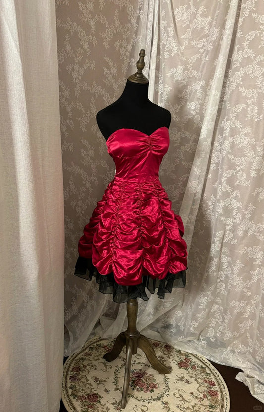 Charming Homecoming Dress Sweetheart Pleated Tulle Short Prom Gown Evening Dress Party Dress Cocktail Dress  D2364