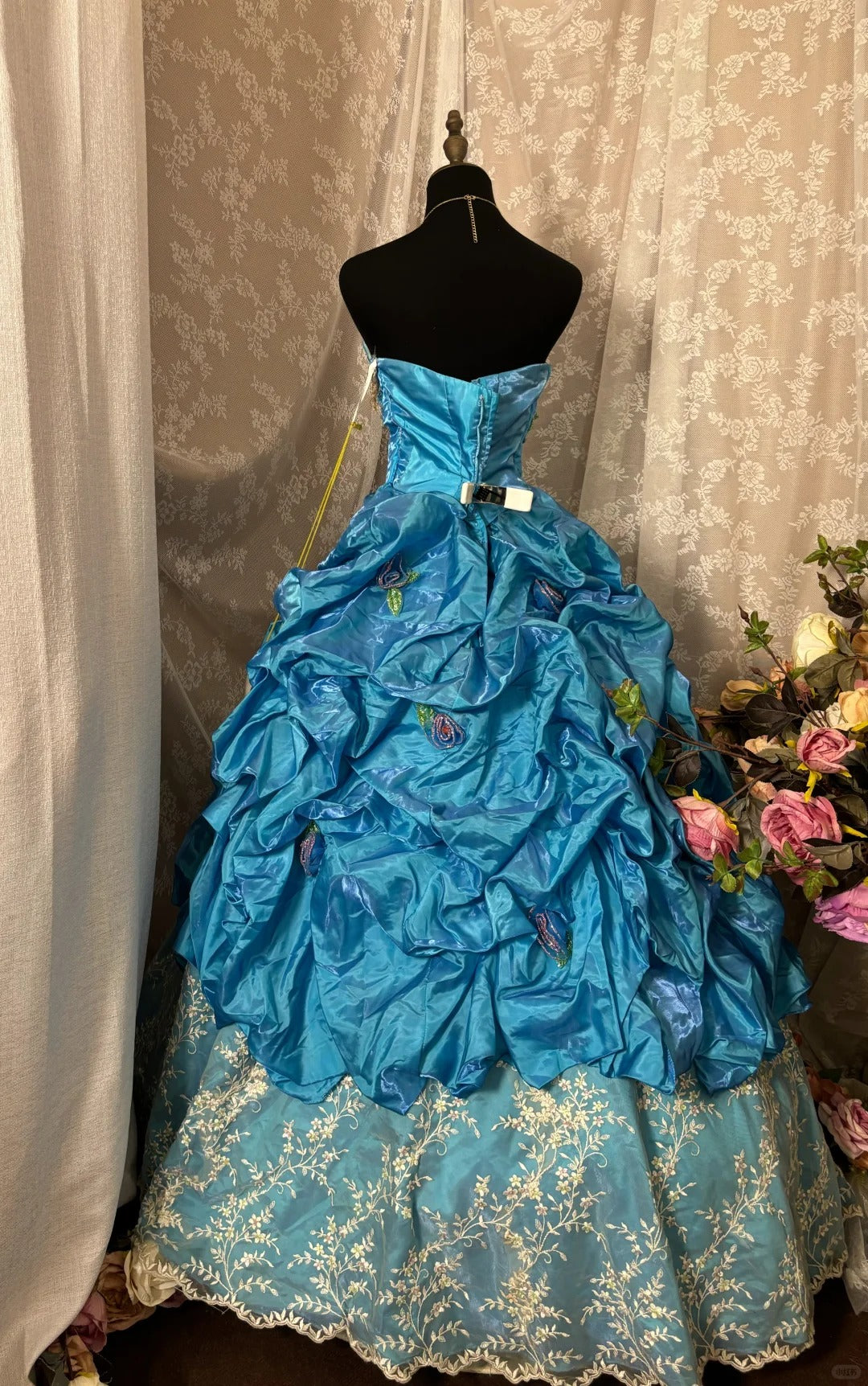 Elegant Ball Gown Strapless Pleated Flower Prom Dress Evening Dress Sweet 16 Dress Princess Dress  D2368