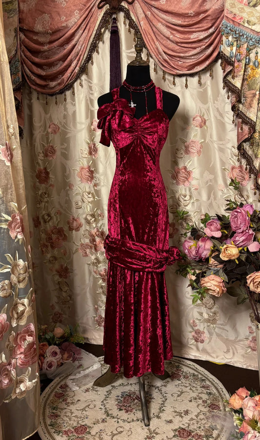 Beauty Prom Dress Velvet Halter Backless Prom Gown Evening Dress Gala Dress Business Dinner Dress  D2390