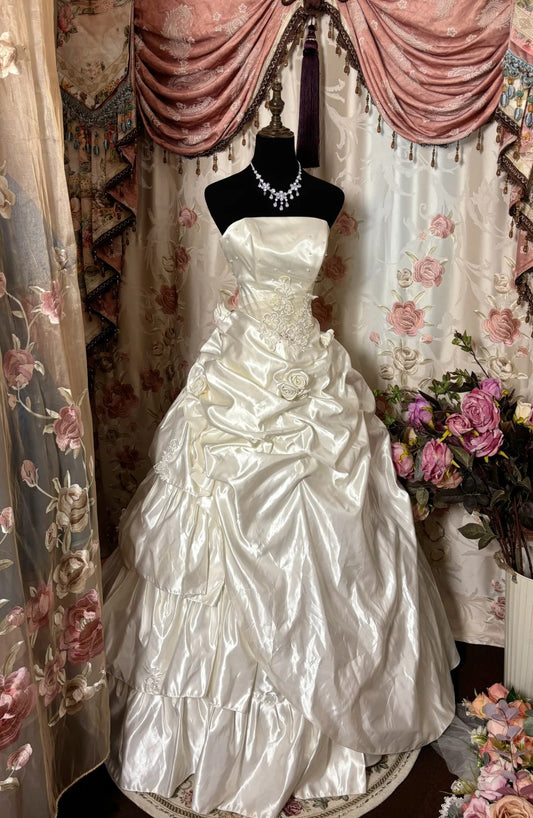 Elegant Wedding Dress Strapless Pleated Prom Dress Evening Dress Birthday Party Dress Wedding Dress  D2395