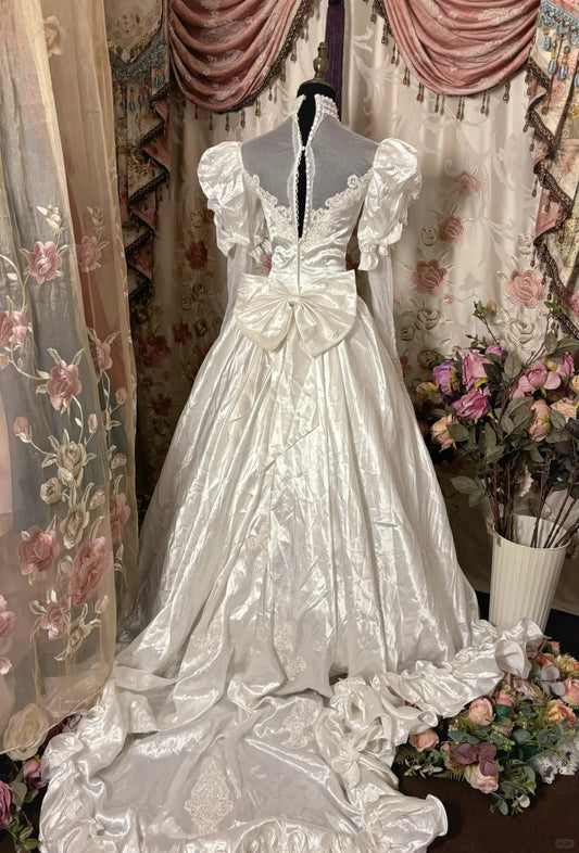 Elegant Wedding Dress Long Sleeves Ruffle Ball Gown Evening Dress Wedding Dress   D2399