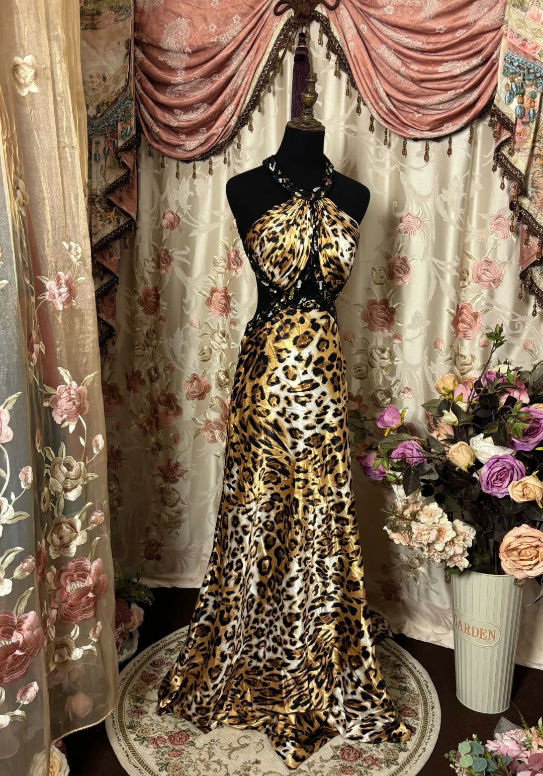 Sexy Ballkleid Neckholder Rückenfrei Leopardenmuster Langes Ballkleid Abendkleid Galakleid Partykleid D2403