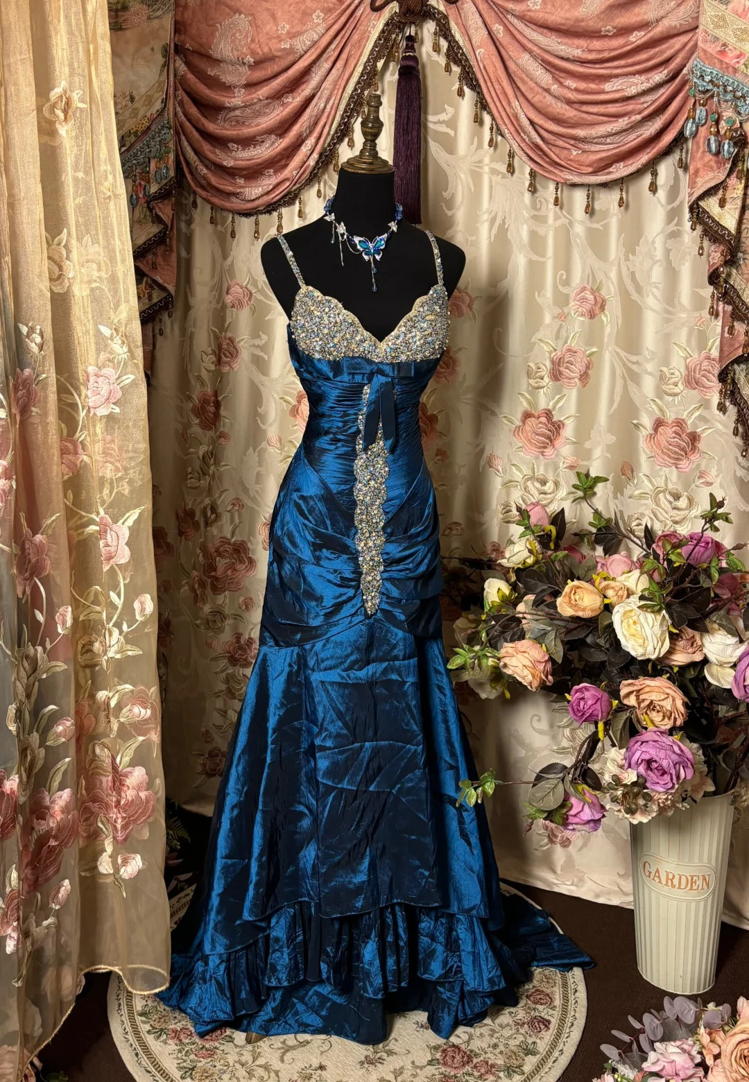 Superbe robe de bal à bretelles spaghetti, longue robe de soirée plissée, robe de gala, robe de dîner d'affaires D2407