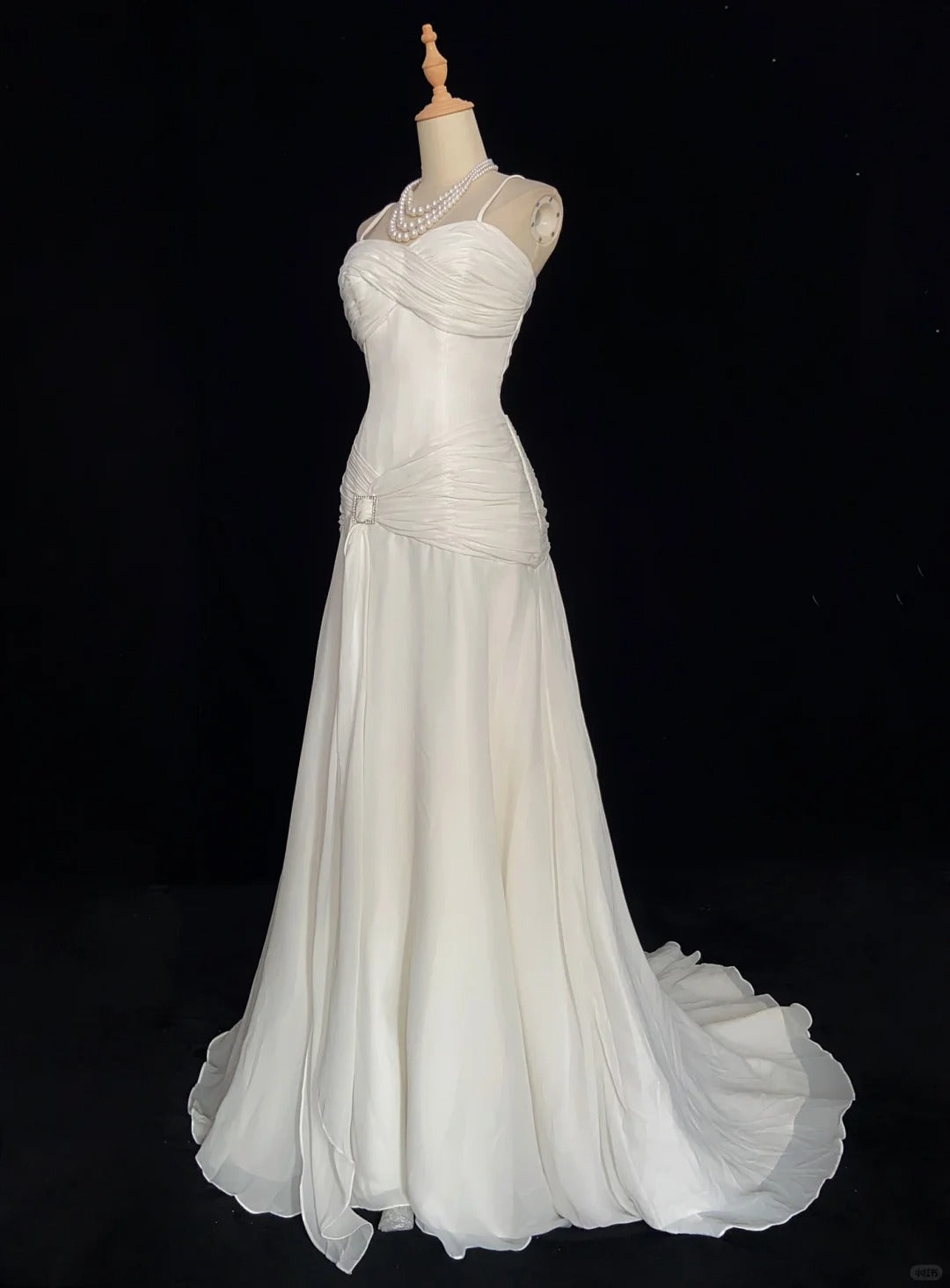 Elegantes Ballkleid Spaghettiträger Plissee Ballkleid Abendkleid Galakleid Business Dinnerkleid Brautkleid D2427