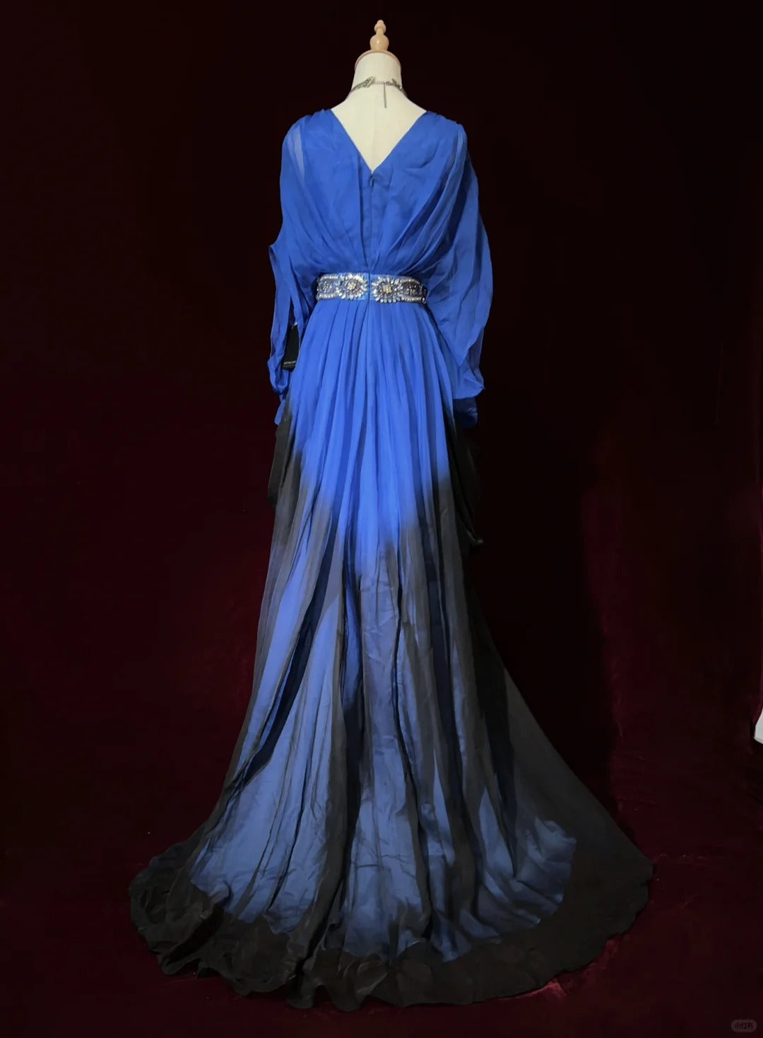 Elegant Prom Dress V-neck Pleated Evening Dress Gala Dress Business Dinner Dress  D2441