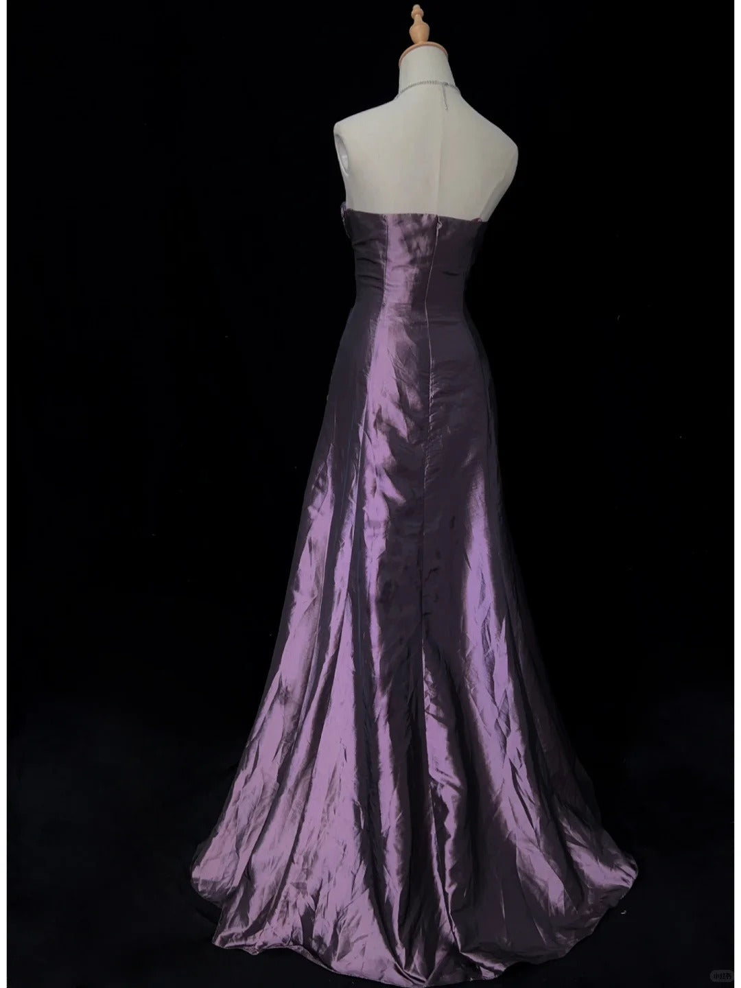 Charmante robe de bal en cœur brodée et plissée, robe de soirée, robe de gala, robe de dîner d'affaires D2447