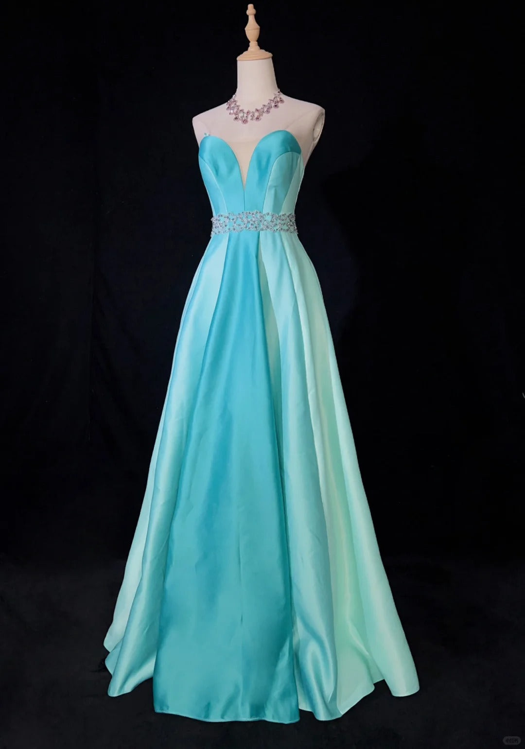 Robe de bal trapèze longue en forme de cœur, tenue de soirée, de gala, de dîner d'affaires, D2452