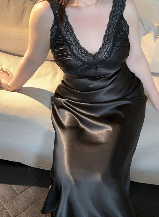 Sexy Ballkleid V-Ausschnitt Spitze Ballkleid Abendkleid Partykleid Galakleid D2498