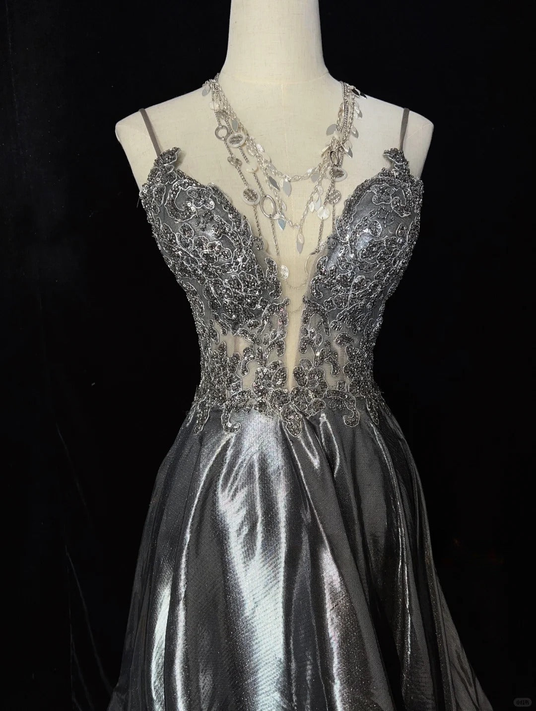 Shiny Homecoming Dress Spaghetti Straps Short Prom Gown Cocktail Dress Backe to School Outfits   D2513