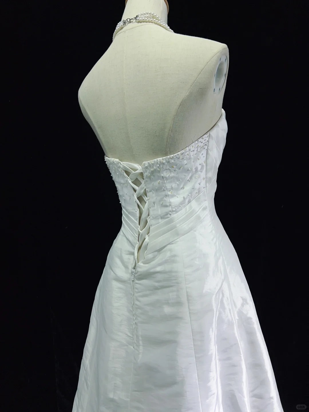 Charming Prom Dress A Line Strapless Pleated Wedding Dress Evening Dress Gala Dress Business Dinner Dress       D2515