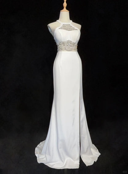 Charmantes Ballkleid Neckholder Rückenfrei Split Ballkleid Abendkleid Galakleid D2520