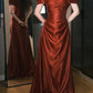 Jolie robe de bal rouge vin, col en V, plissée, robe de soirée, robe de gala D2555