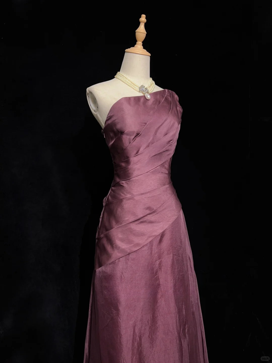 Charmante robe de bal trapèze à col asymétrique et plissée, robe de gala, robe de soirée D2601