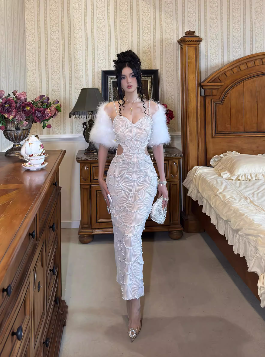 Stunning Prom Dress Spaghetti Straps Pearl Evening Dresses Birthday Party Dress Prom Gown Gala Dress  D2616