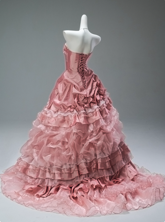 Sweet Prom Dress Strapless Tiered Pleated Ball Gown Evening Dress Quinceanera Dress Gala Dresses   D2649