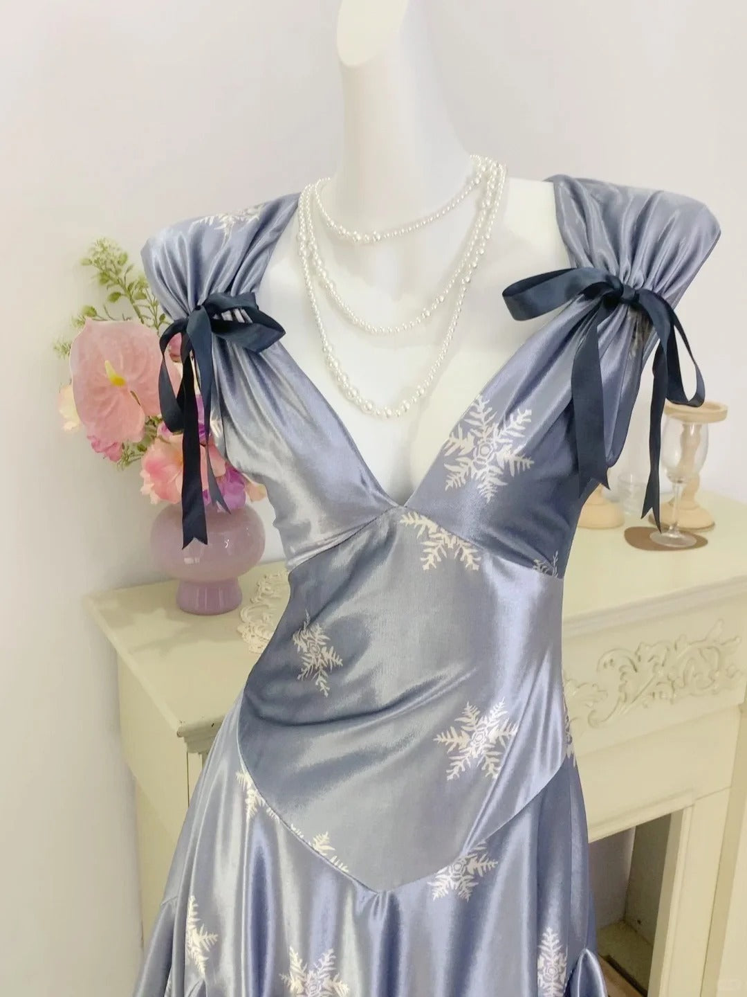 Beauty Homecoming A-Linien-Kleid mit V-Ausschnitt und Print, kurzes Ballkleid, Partykleid D2733